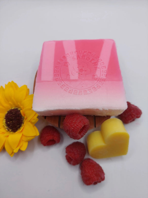 Coconut enriched - Pink cava funky soap - Saboena