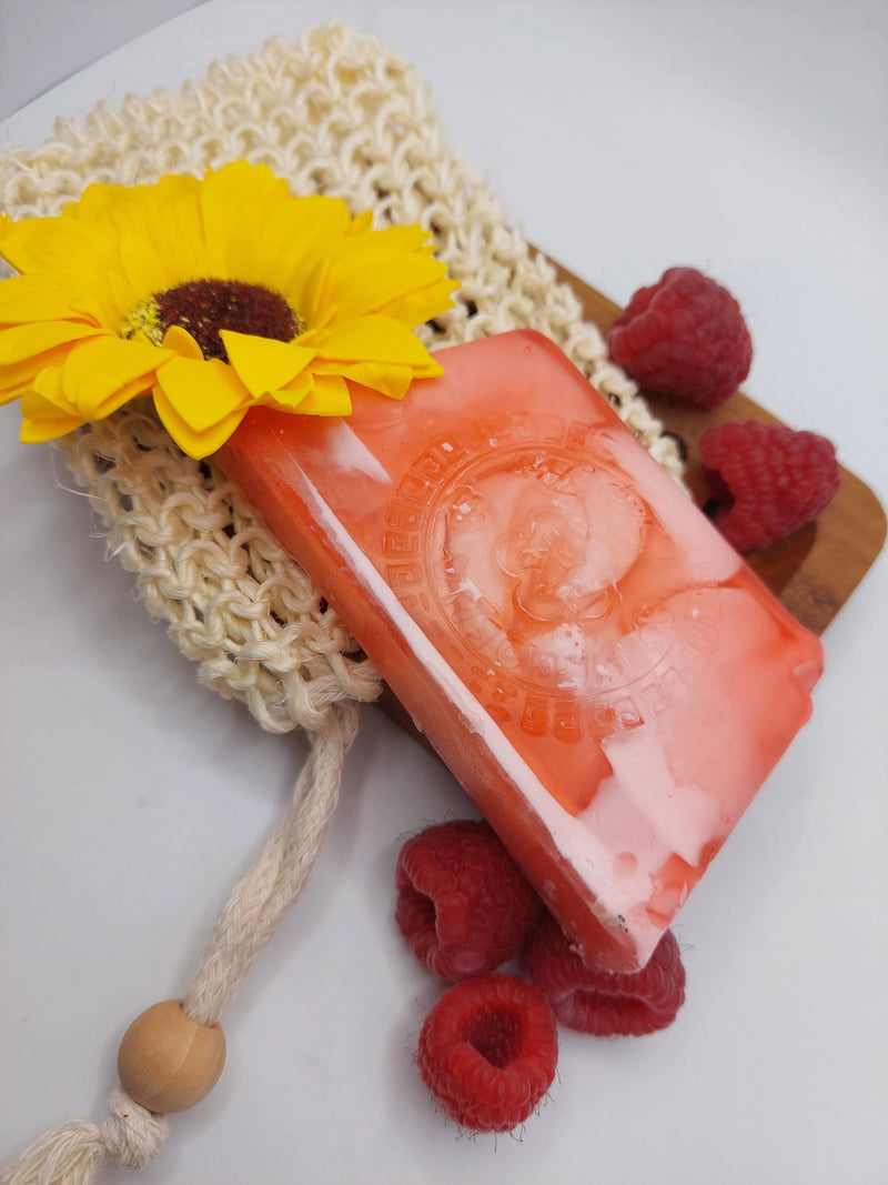 Handmade Soap "Raspberry ice cream" - Saboena